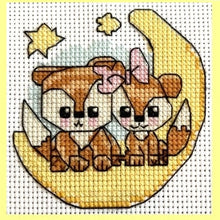Load image into Gallery viewer, Foxes Counted Cross Stitch Kit Collection | 14 Count
