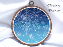 Load image into Gallery viewer, Christmas Frost 011 Aida Fabric || Printed Fabric || Cross Stitch Canvas || 11/14/16/18/20 Count

